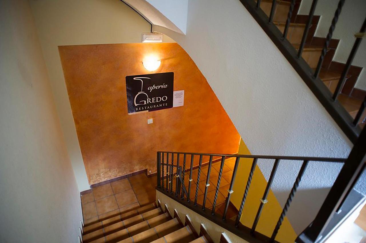 Hostal Velarde تالافيرا دي لا رينا المظهر الخارجي الصورة